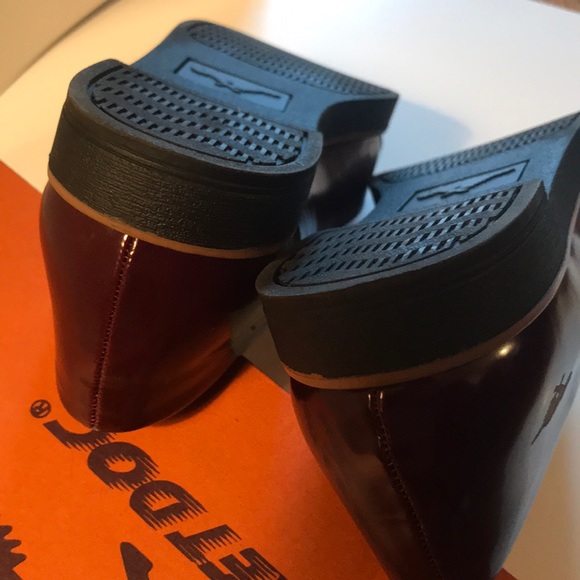 ROCKET DOG Burgundy patent leather-like flats - Picture 6 of 7